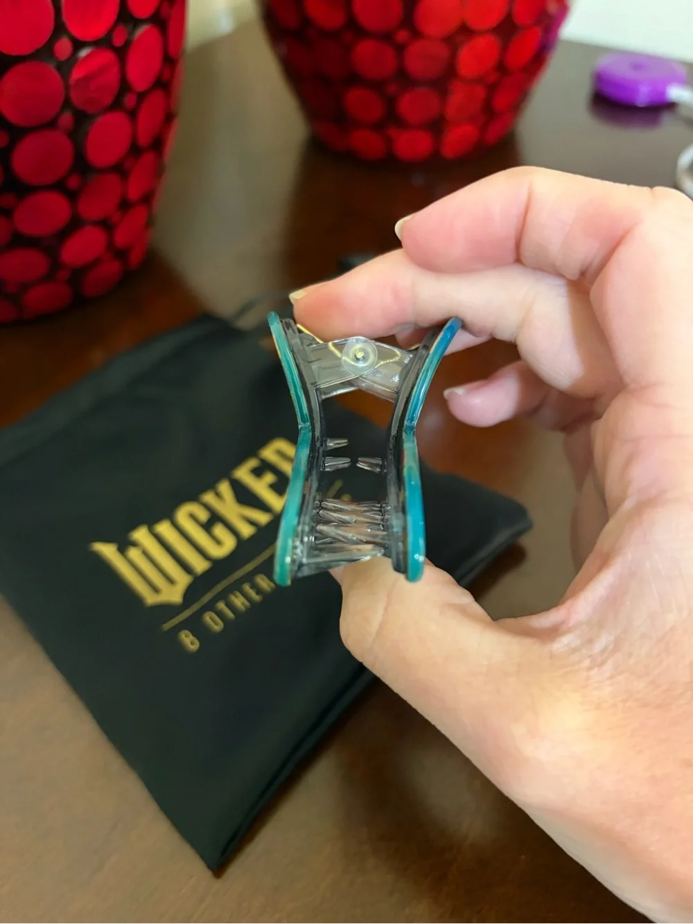 8 Other Reasons I Feel Wicked Elphaba Green & Gold Poppy Floral Hair Claw Clip